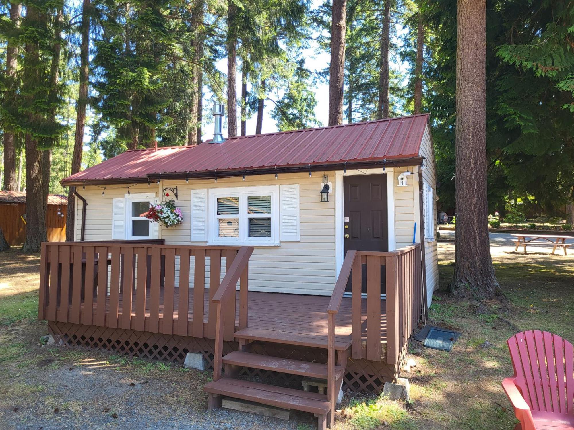 Riverbend Cottage & Rv Resort Парксвил Екстериор снимка