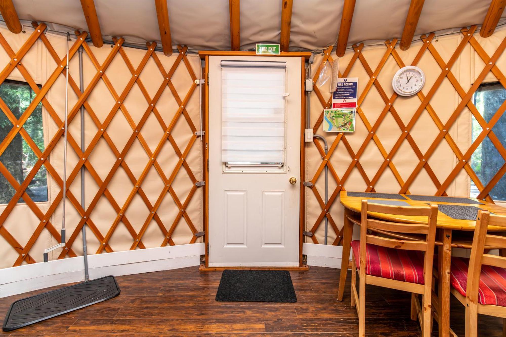 Riverbend Cottage & Rv Resort Парксвил Екстериор снимка
