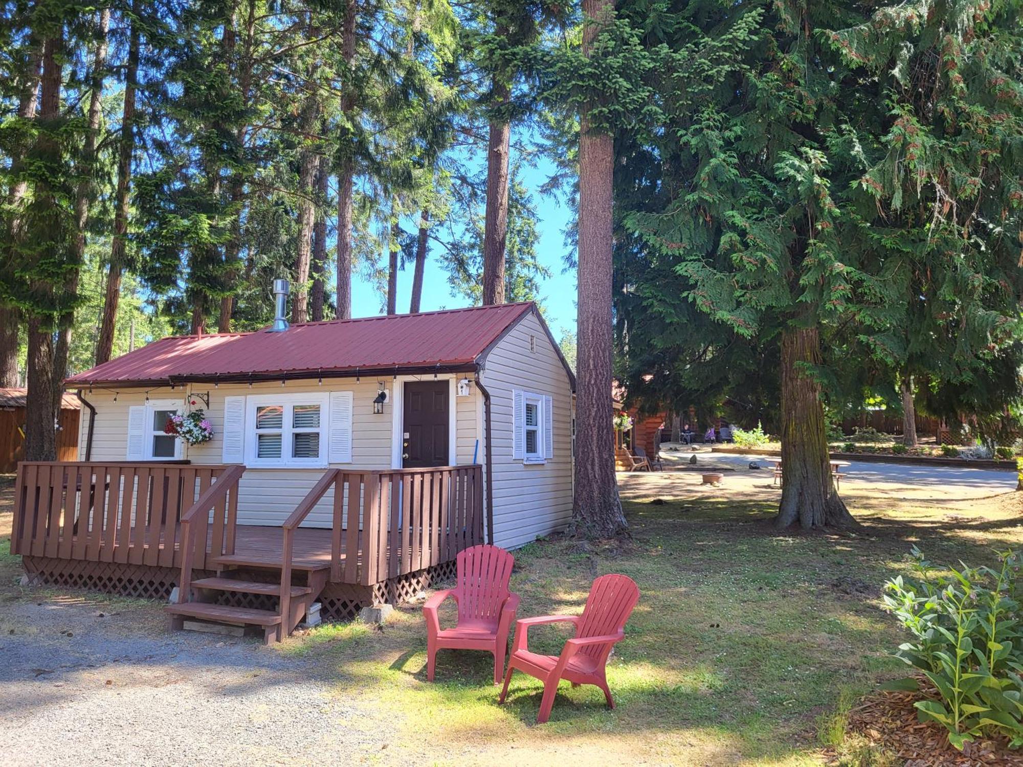 Riverbend Cottage & Rv Resort Парксвил Екстериор снимка