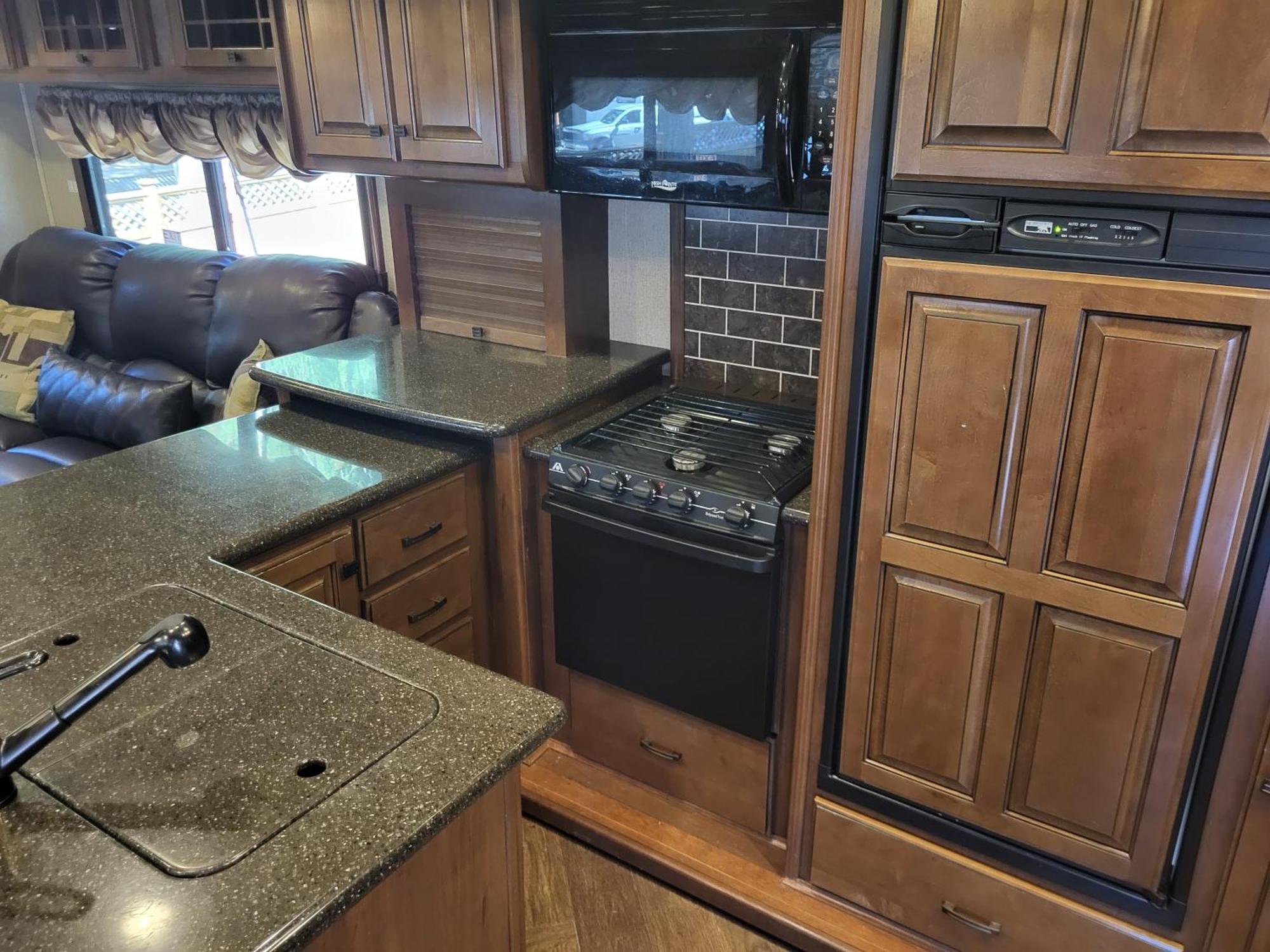Riverbend Cottage & Rv Resort Парксвил Екстериор снимка